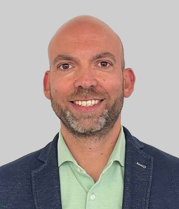 Tino – Ihr Ansprechpartner Tino Ihr Ansprechpartner